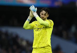 特拉福德：对曼城去年签多纳鲁马感到意外，目标成为英格兰一门